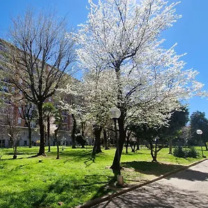 Giardino Sul Naviglio , Milano Italia
